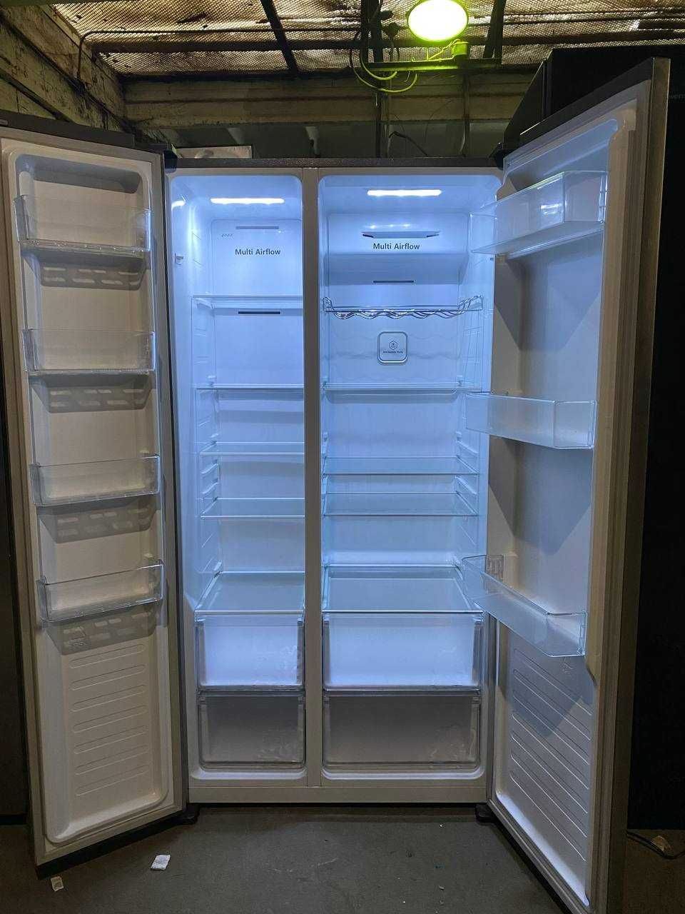 Холодильник Hisense RS677N4ACF ( 179 см) з Європи