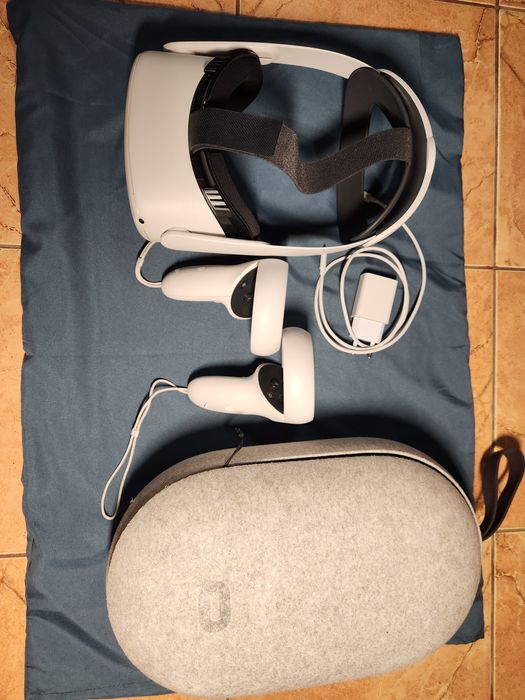 Oculus Quest 2 128gb повний комплект + кейс