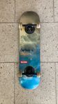 Skate Globe G3 Bar 8.125" Complete-Board (impact nebula)