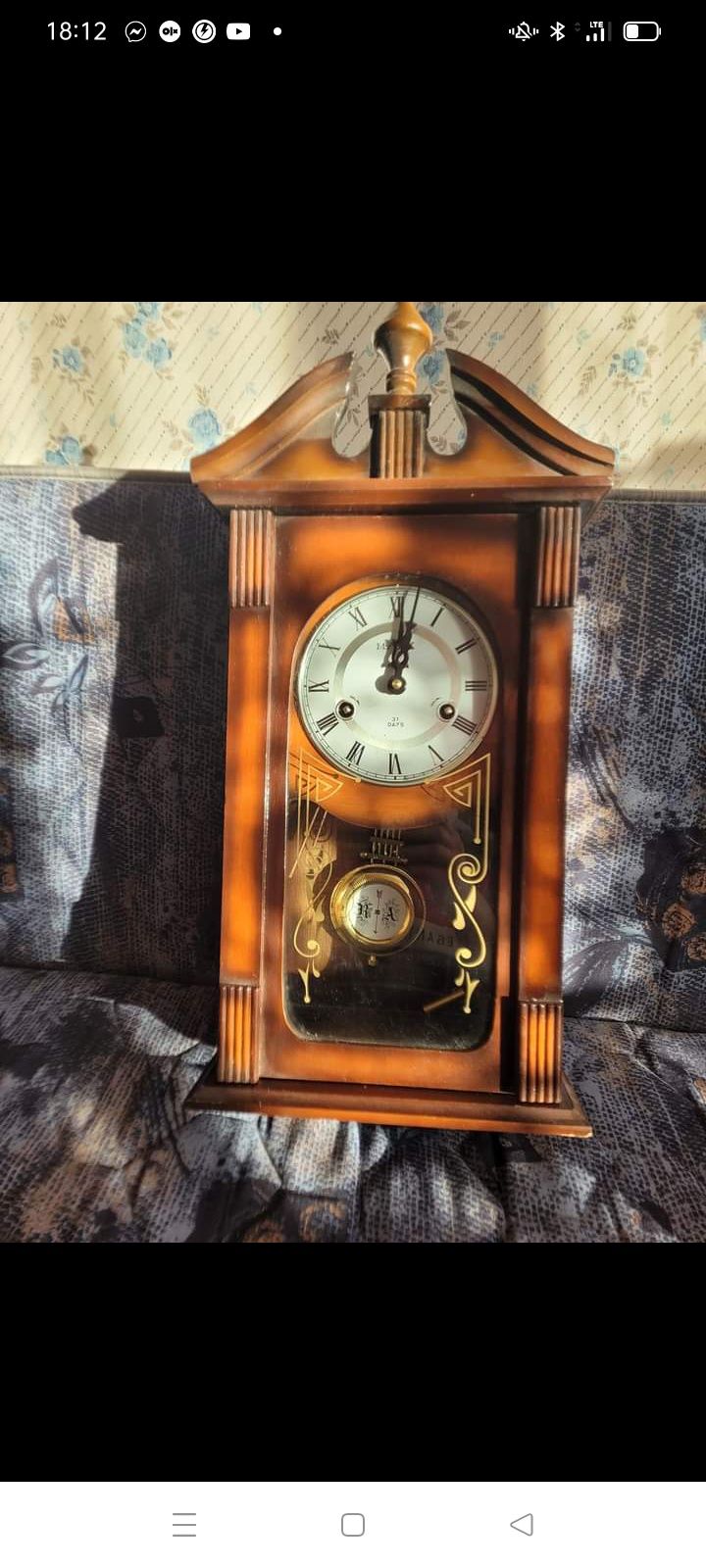 Stary zegar sprawny kluczyk