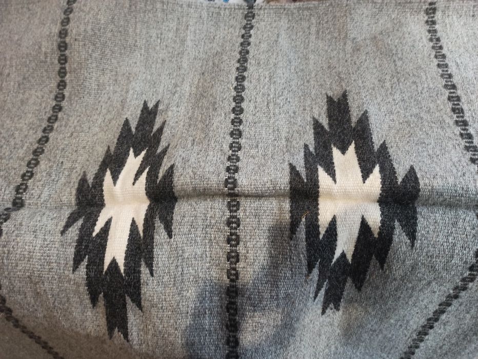 Доріжки ручної роботи.