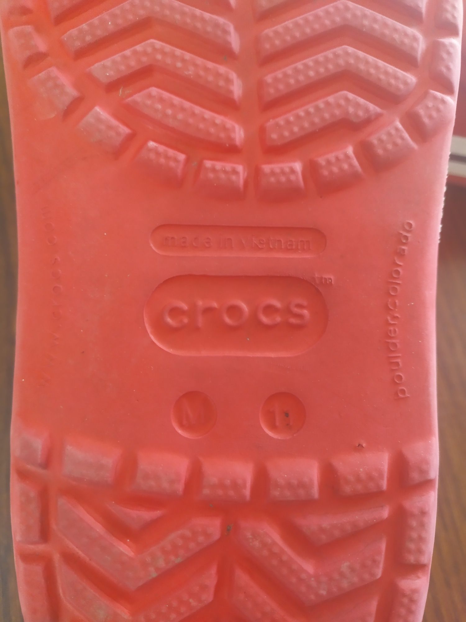 Сандалі crocs m11