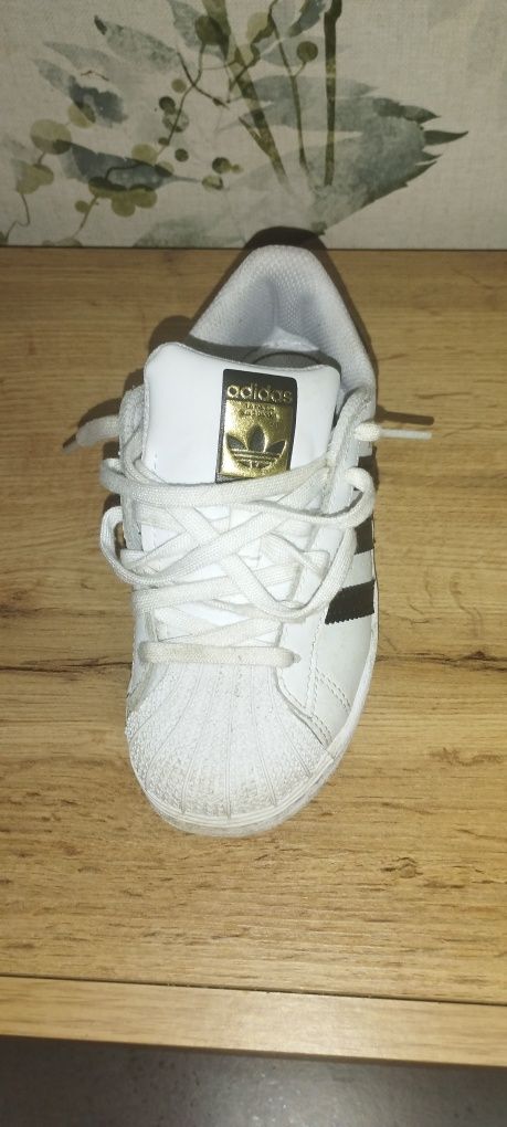 Vendo Adidas Superstar criança