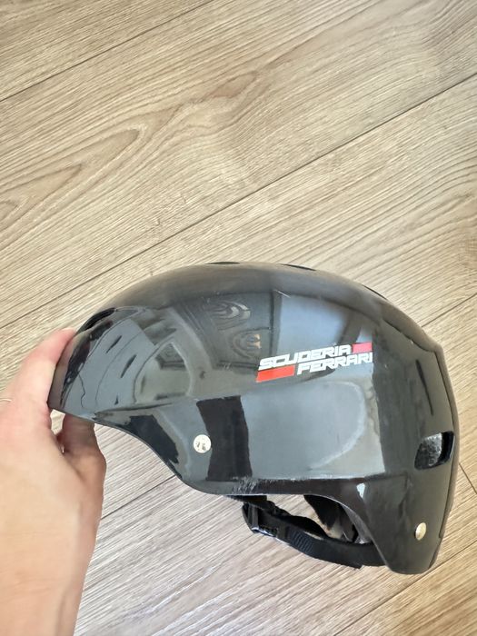 Скейт з комплектом захисту