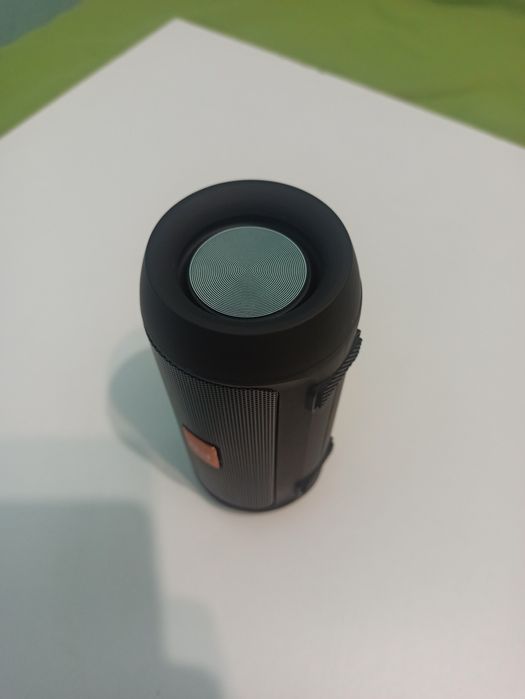 Беспроводная Bluetooth колонка новая