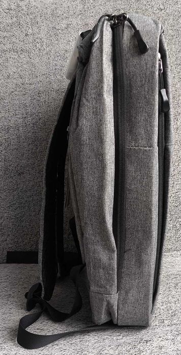 Dxyizu plecak na laptopa z USB