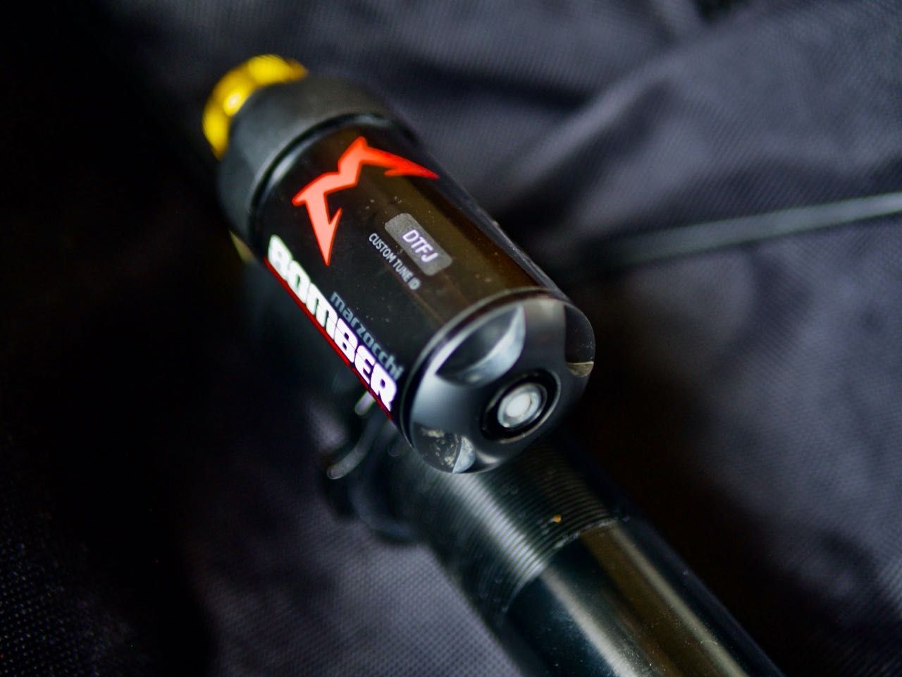 Marzocchi Bomber CR 250x75 Jak nowy!