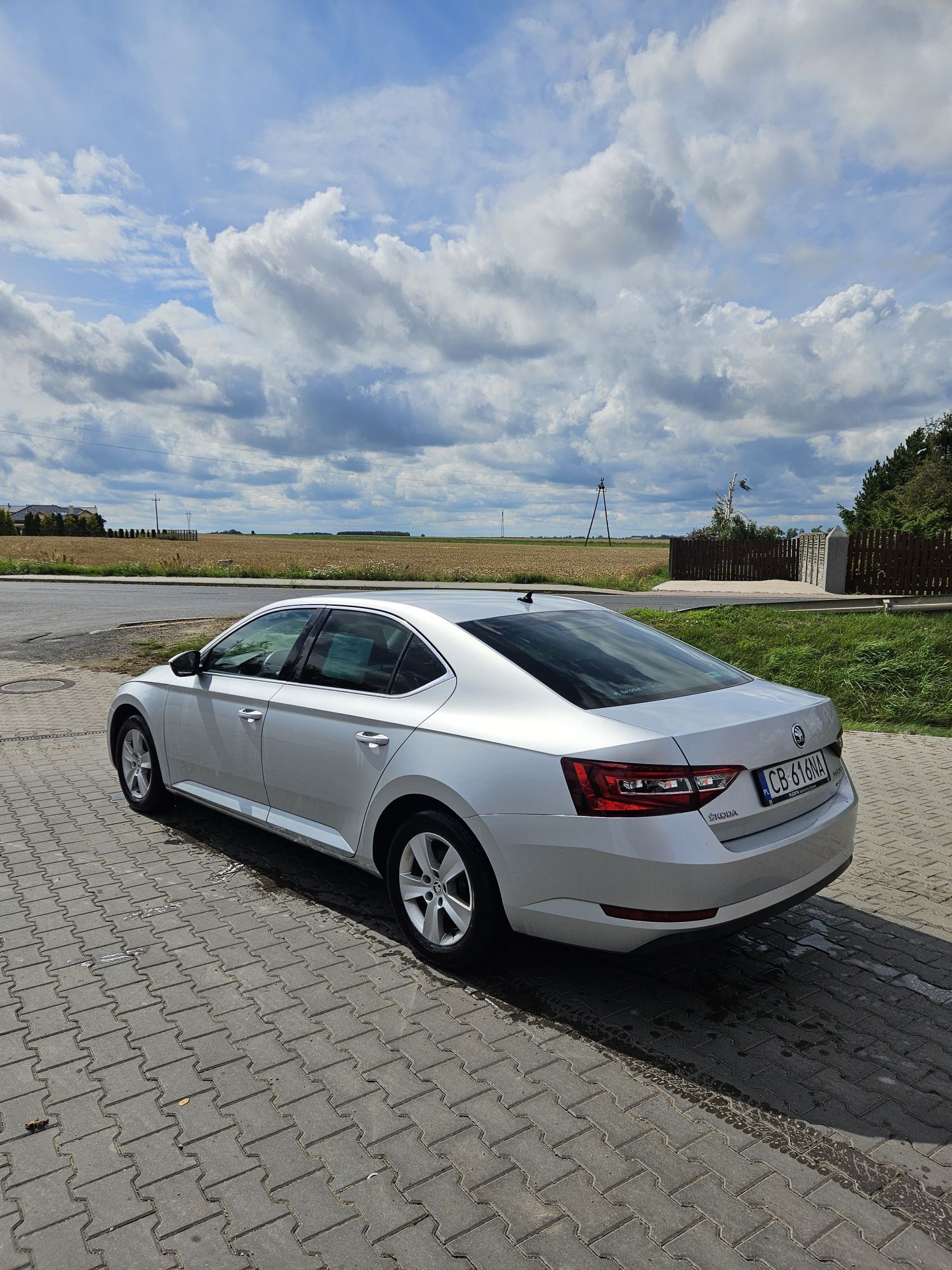 SPRZEDAM SKODA SUPERB III 2018 2.0TDI Ambition F-ra Vat 23%