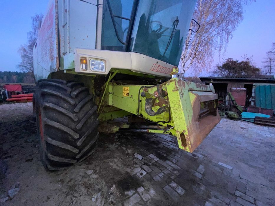 Rura wysypu kombajn claas Lexion 430  450 inne
