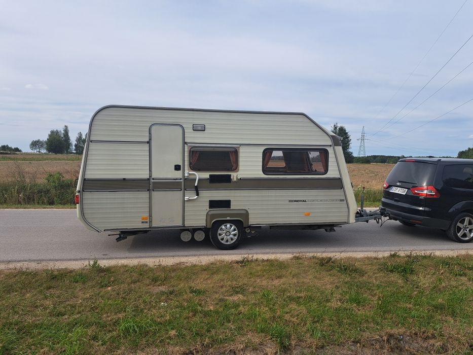 Przyczepa kempingowa AVENTO ROYAL Exlusive Moover Przedsionek Idealna