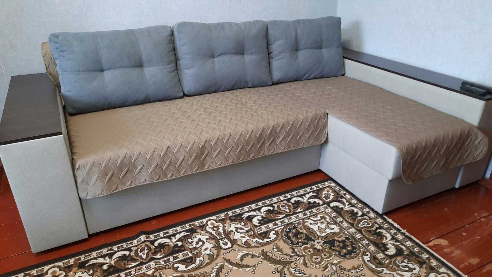 Пошив покрывало - накидка на угловой диван разные цвета