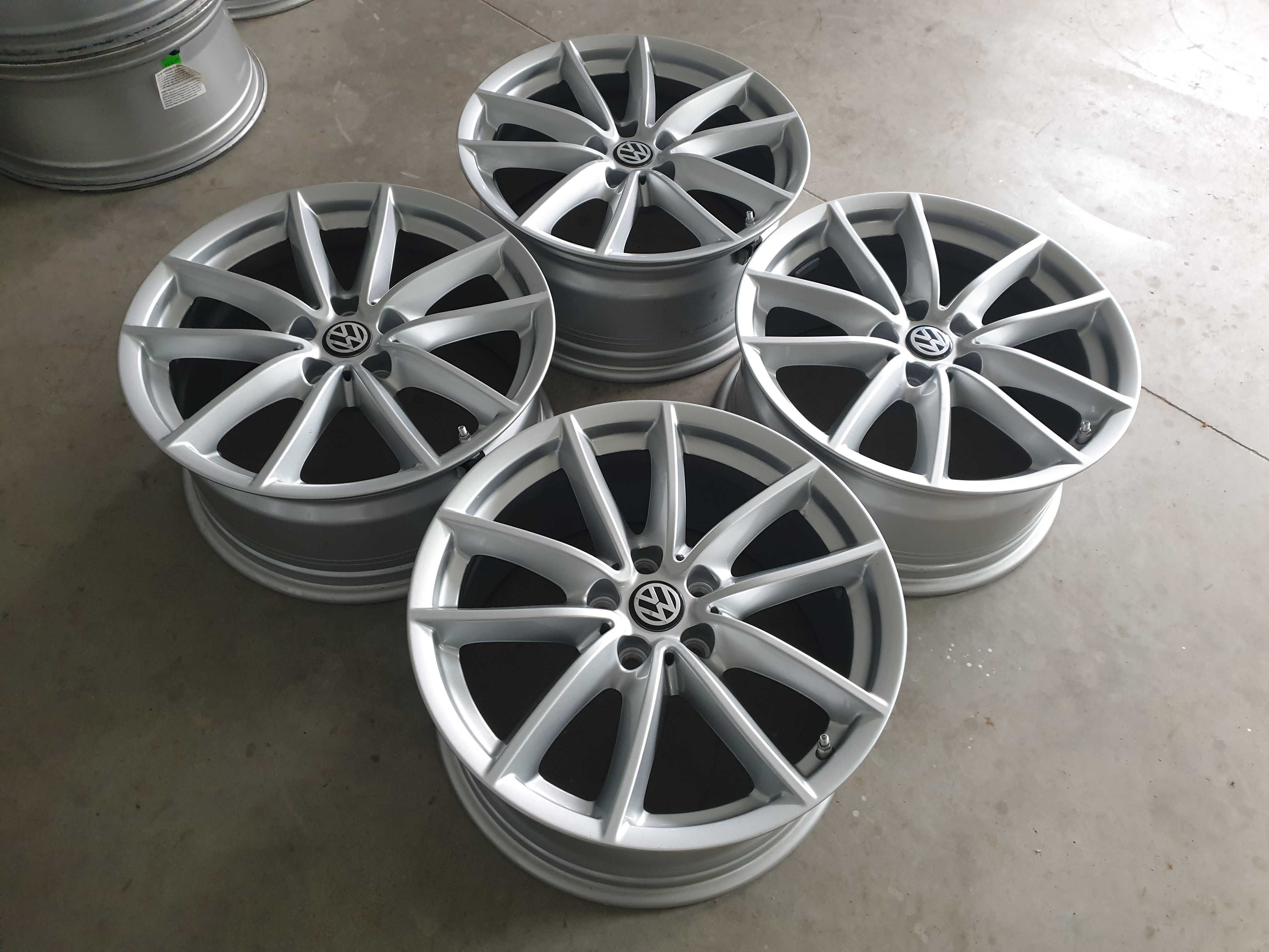 NOWE Alufelgi 18" VW Passat B6 B7 B8 CC Golf VIII Tiguan Touran 5x112