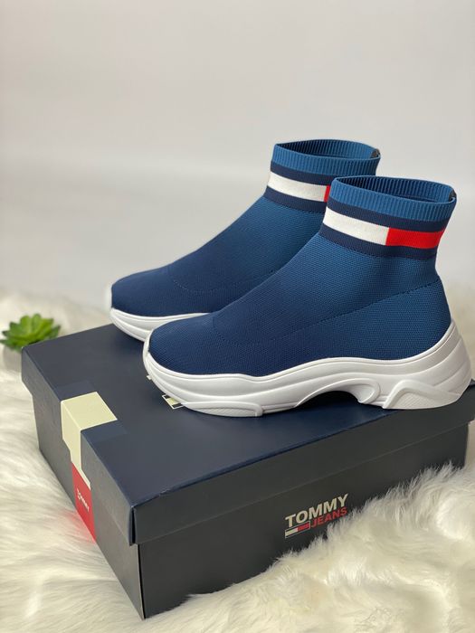 Кросівки жіночі Tommy Hilfiger 39р