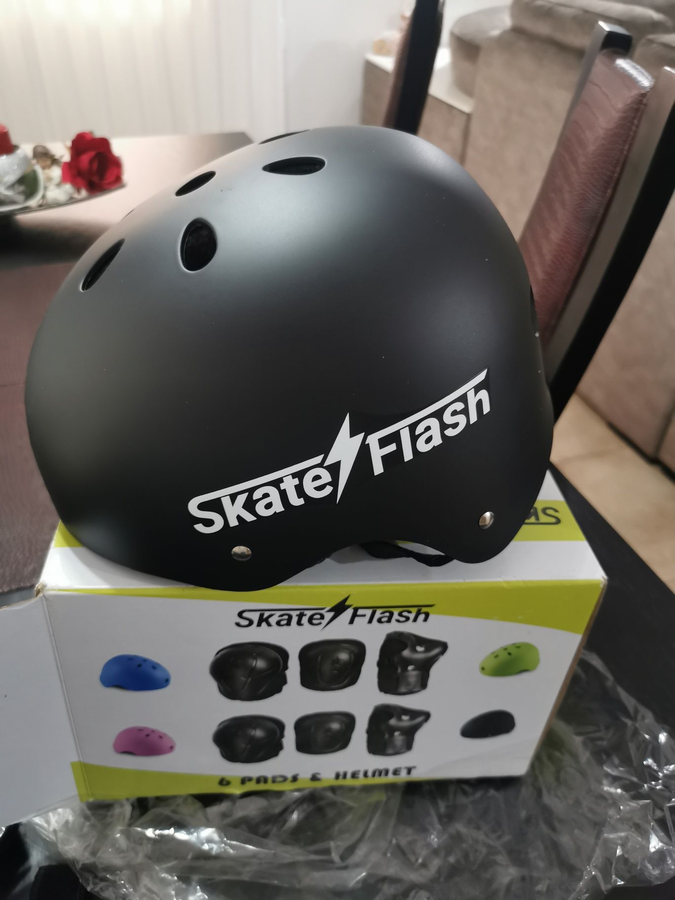 Capacete mais protecções criança