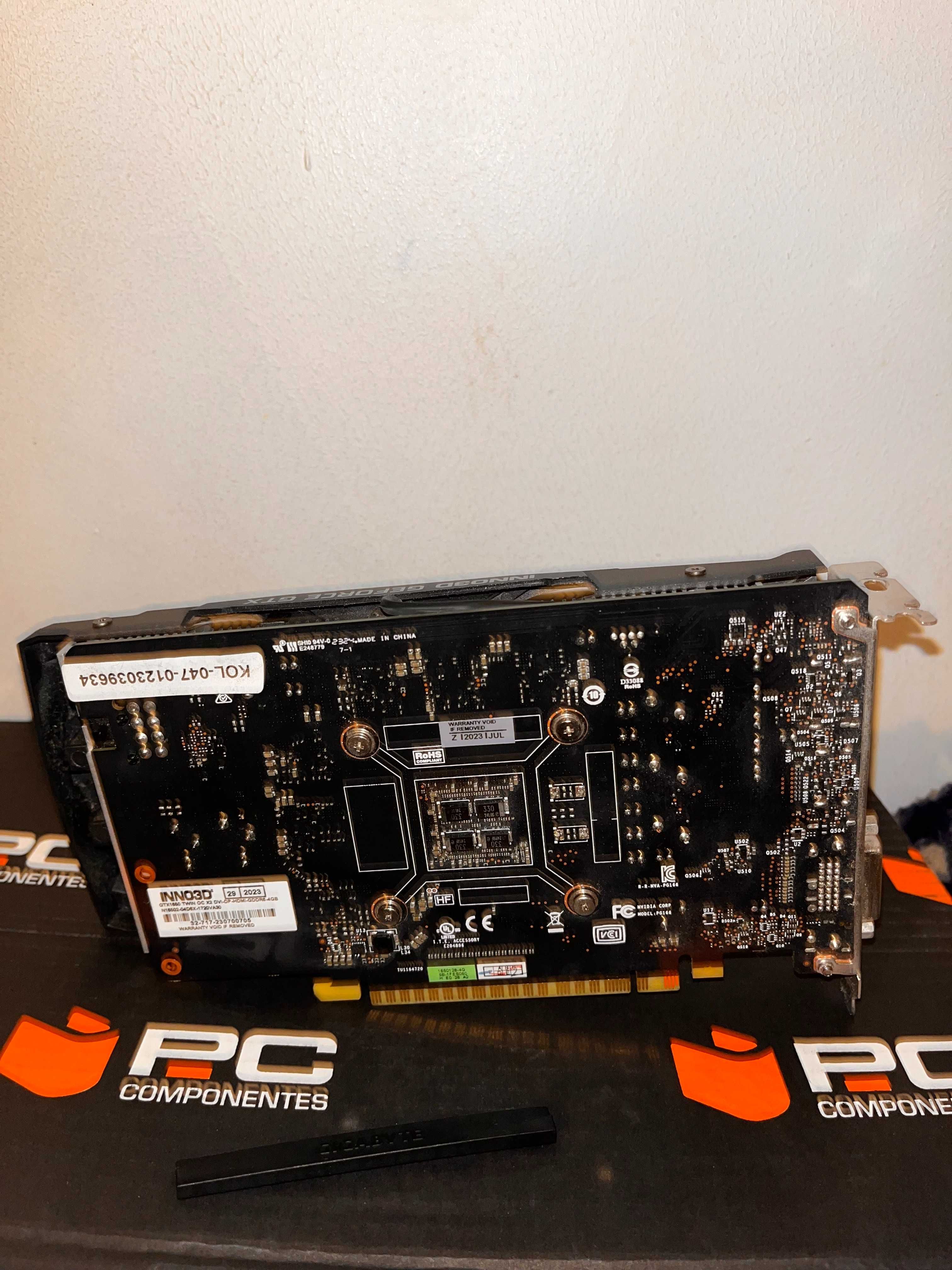 Placa Gráfica Nvidia GeForce GTX 1650 Super Turing 4 GB RAM