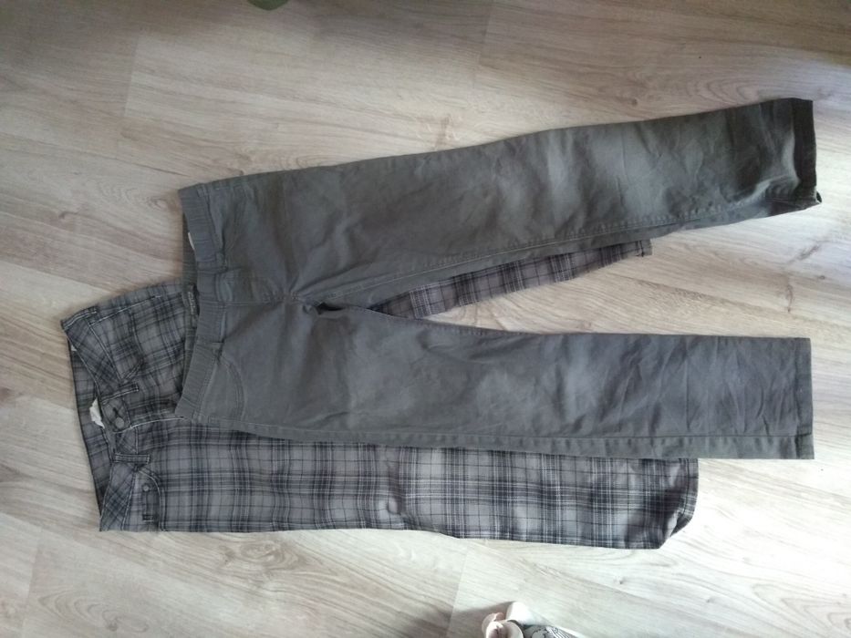 Spodnie 2 szt. rozm. 140-146