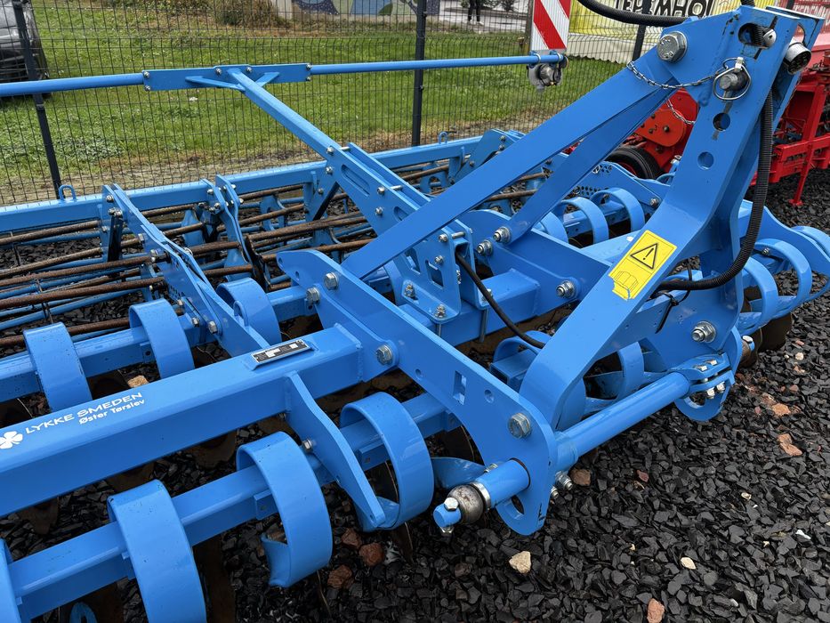 Lemken Heliodor 8 4 метри дискова борона лущильник