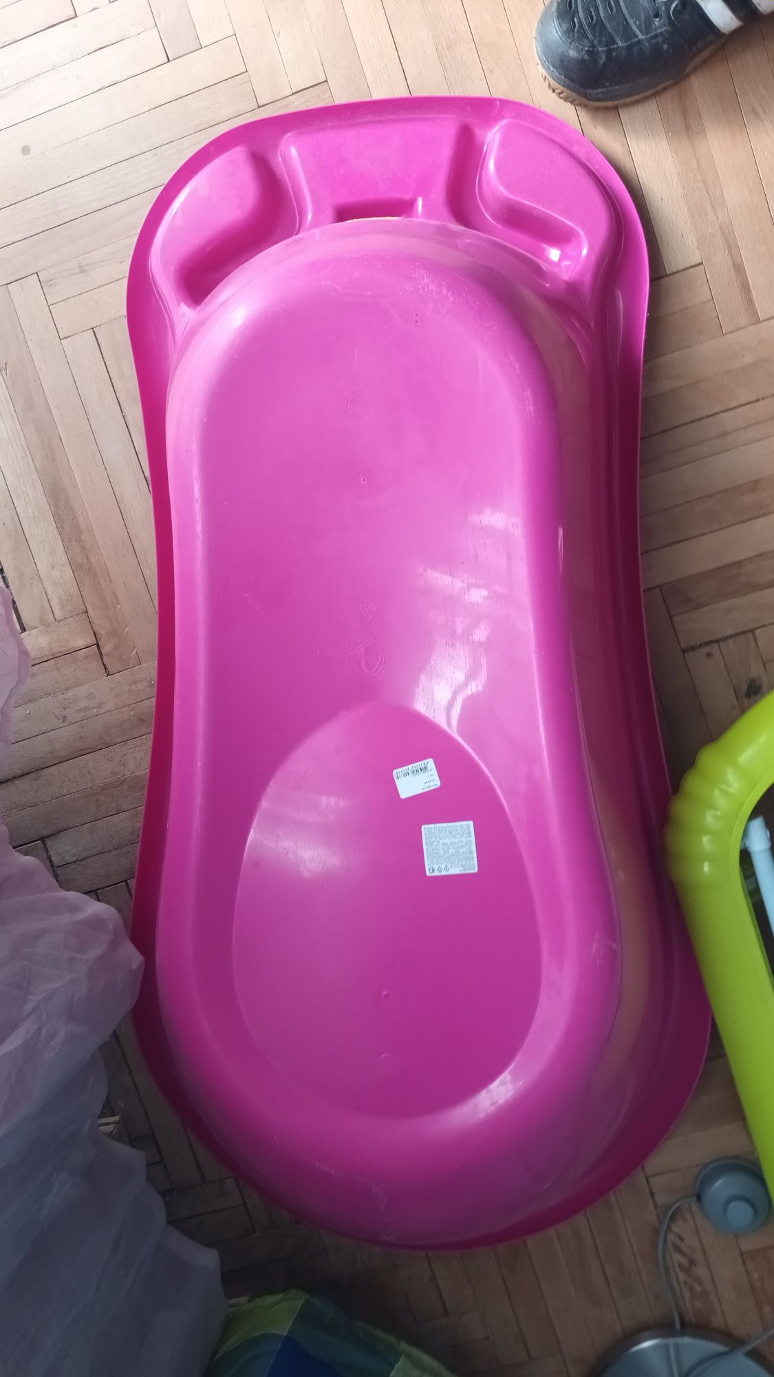 Ванночка дитяча ,колір рожевий