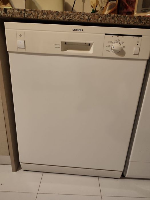 Máquina loiça SIEMENS