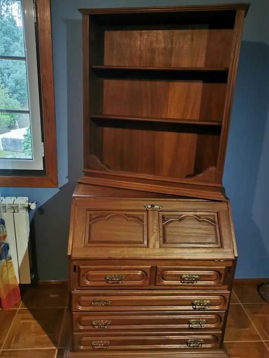 Quarto completo, de uma pessoa, ótimo estado.