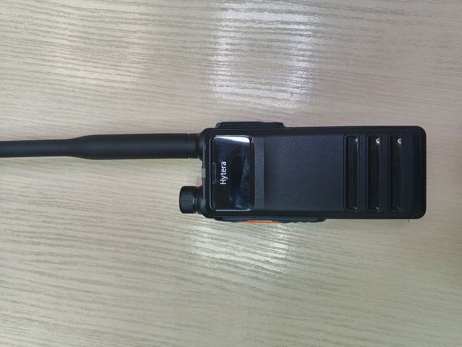 Цифрова портативна рація Hytera HP 705 350 470 MHz (UHF)