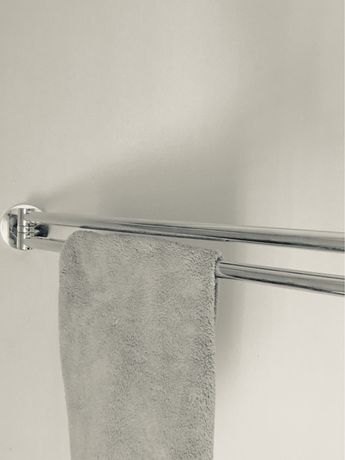 Полотенцедержатель двойной поворотный держатель полотенец в ванную