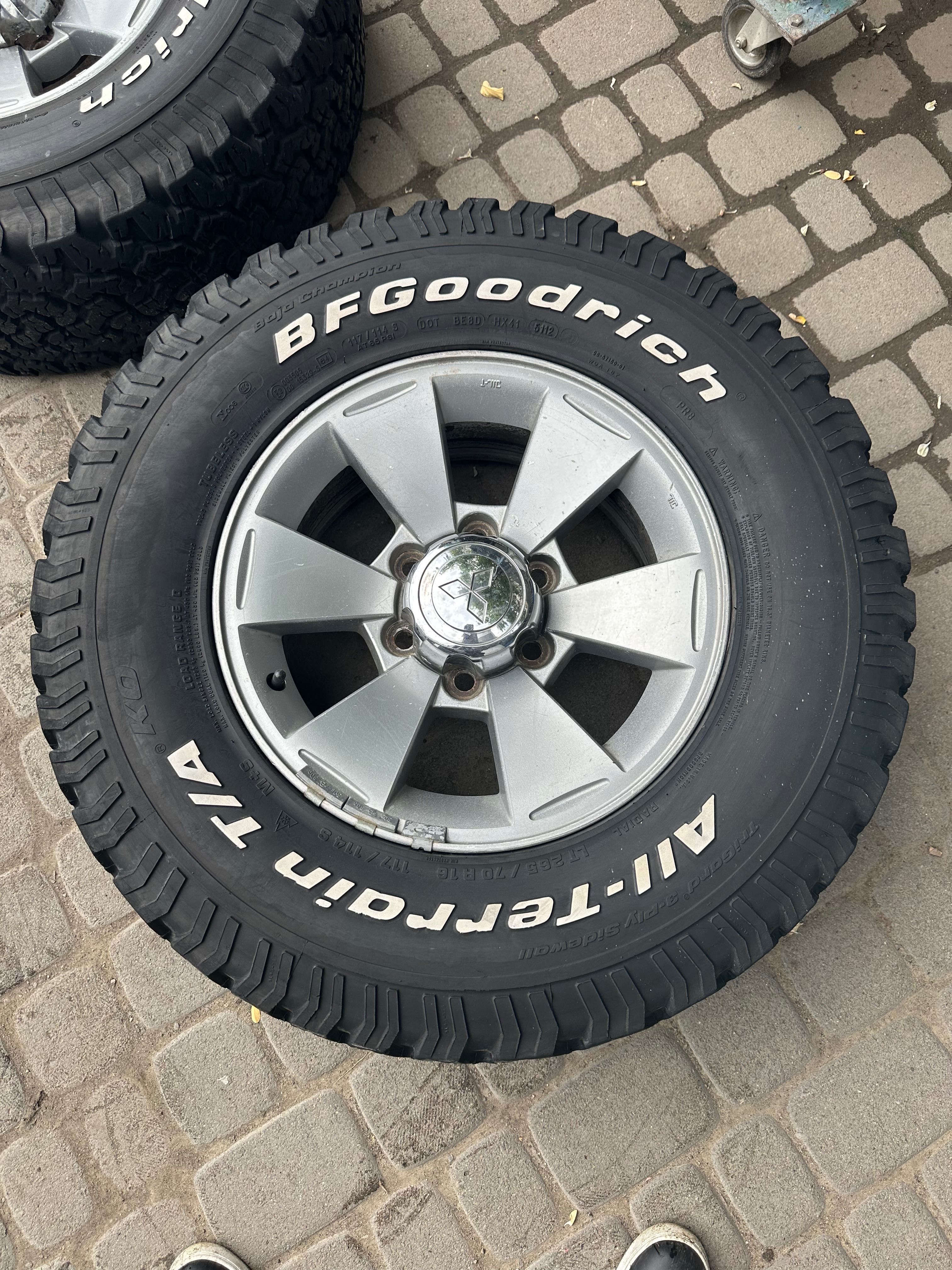 Шини Goodrich та диски оригінал  6х139.7