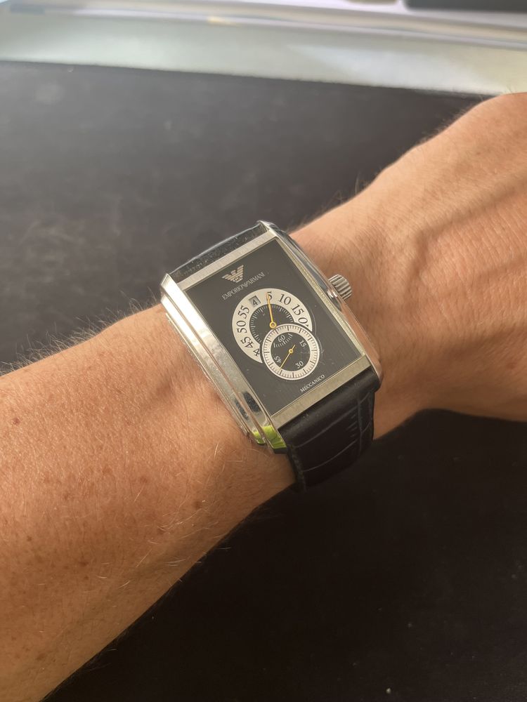 Relógio Emporio Armani modelo raro