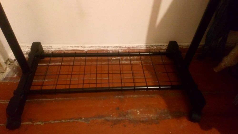 Стойка вешалка для одежды и обуви