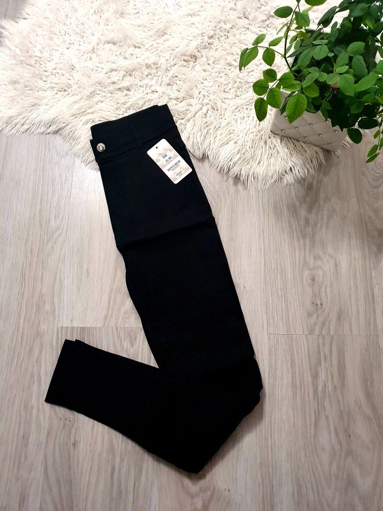 Spodnie legginsy czarne S/M .. OL0001