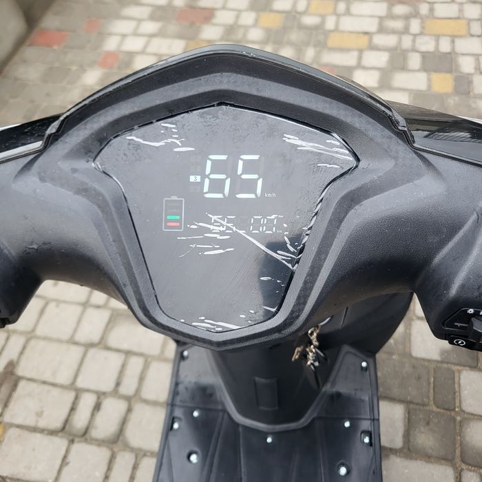 Електроскутер TOKKA 2000W, ЛІТІЙ АКБ 20AH або 32AH Нові