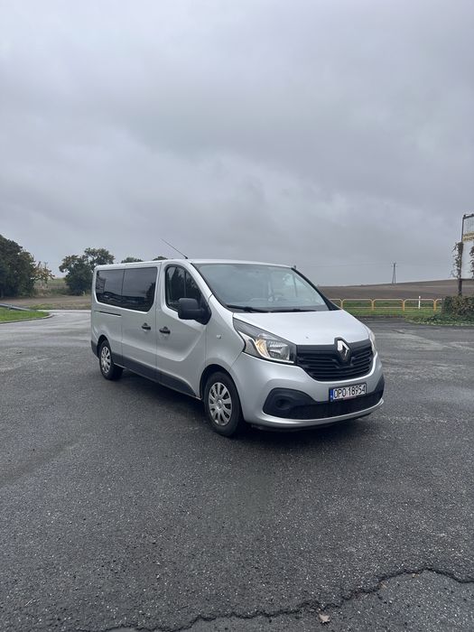 Renault Trafic Long Bus 9 osobowy 1.6 dci 125KM 2018r 1 właściciel
