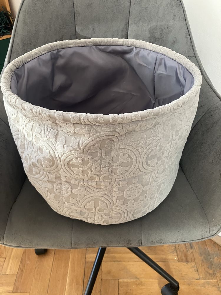 Duzy okragly pojemnik, kosz bawelniany welurowy szary wys.31 cm