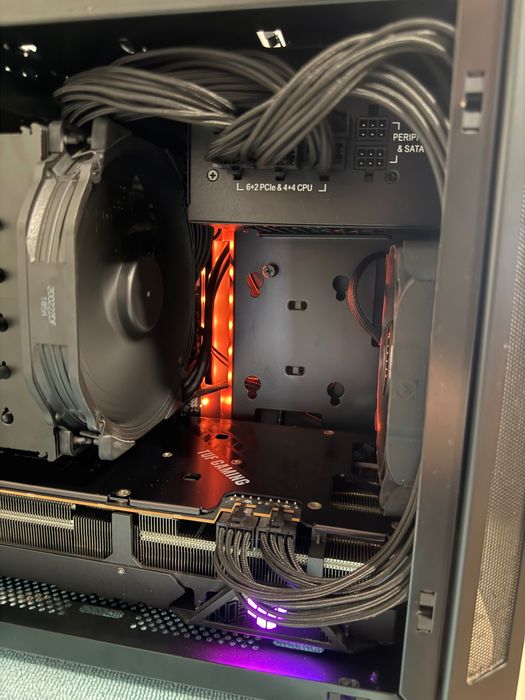 5950X | 6800XT OC | 64GB - Desktop gaming ou de trabalho