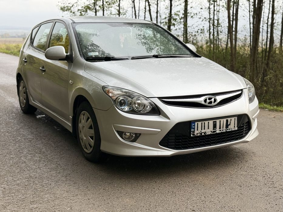 Hyundai i39 1.6 diesel klima elektryka wazne oplaty zadbany