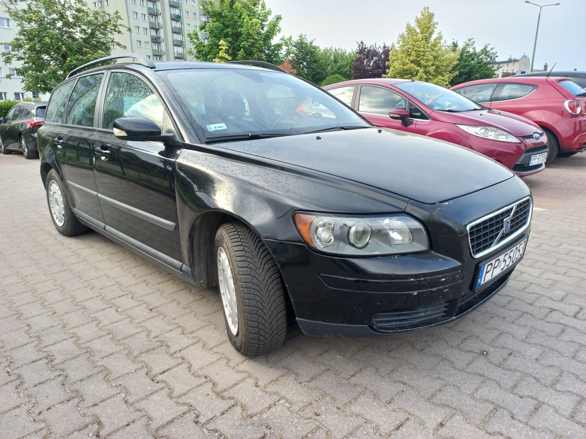 Volvo v50 1.6 110km.