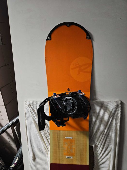 Deska snowboardowa Rossignol 150cm z wiązaniami