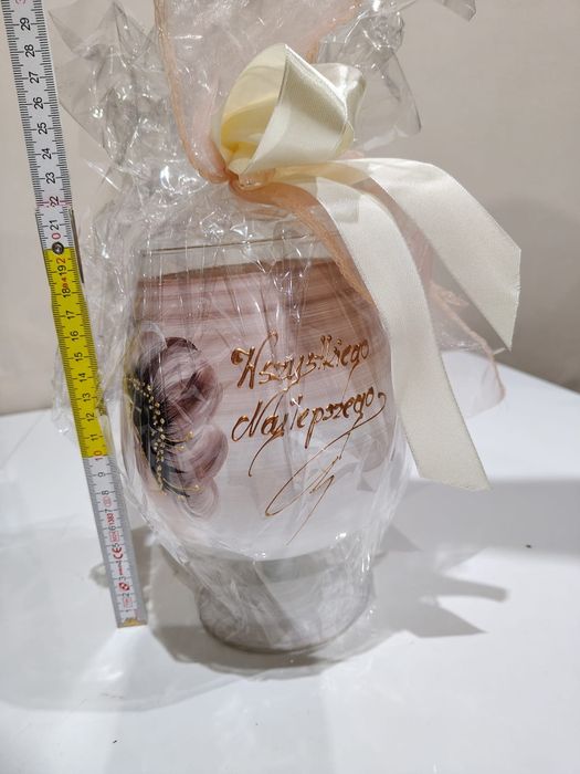 Kieliszek z życzeniami urodzinowymi