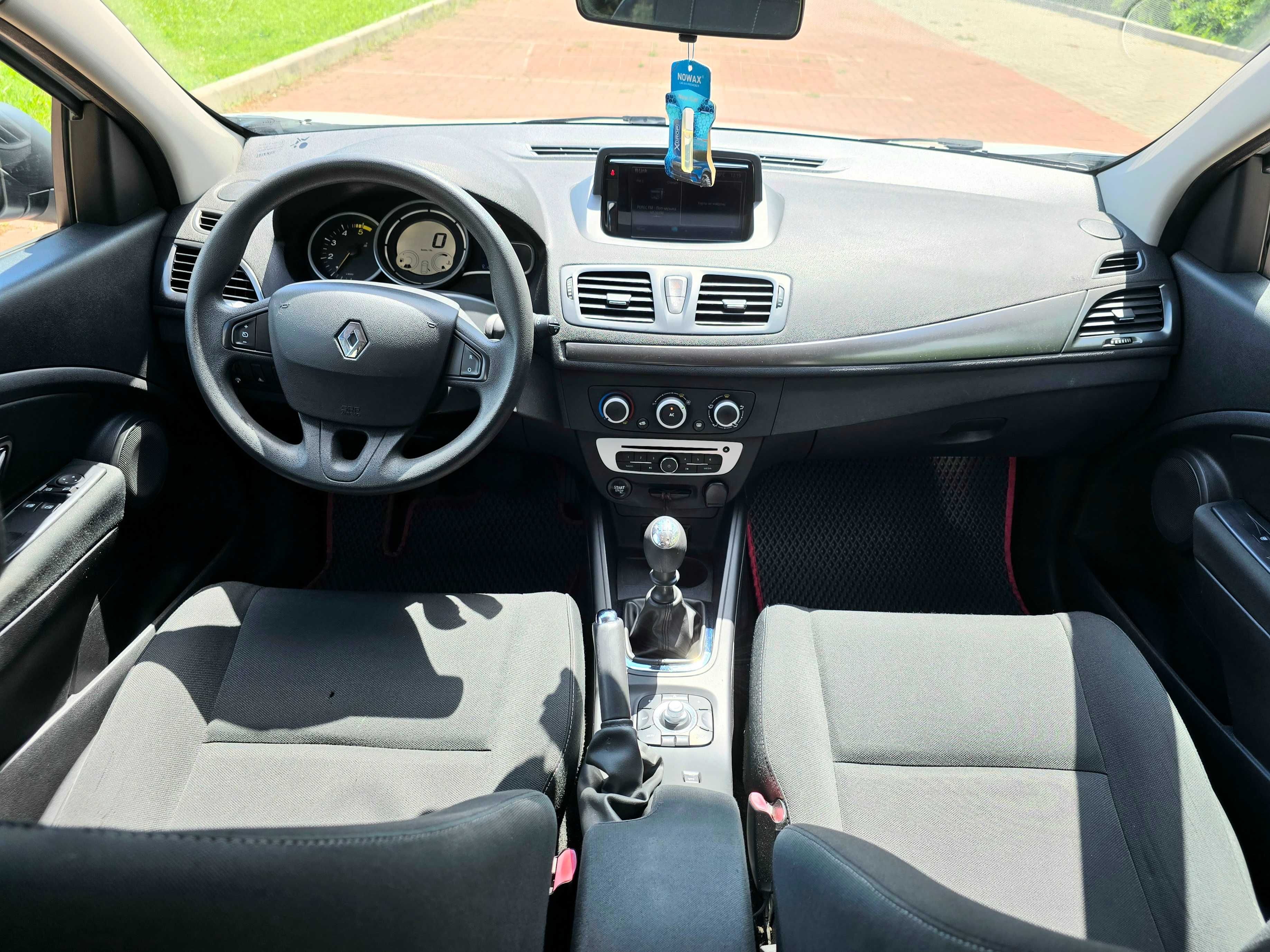 Renault Megane 2014г.в. 1.4 турбодизель