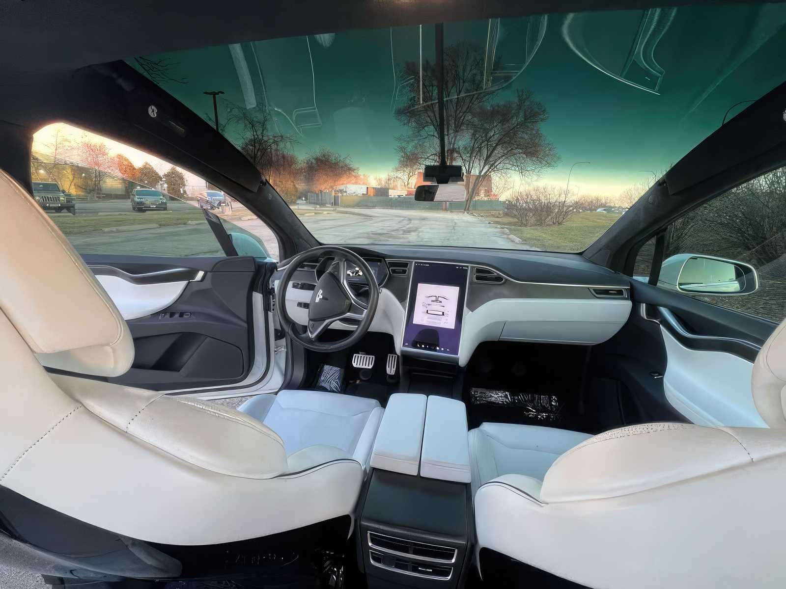 2016 Tesla Model X P90D