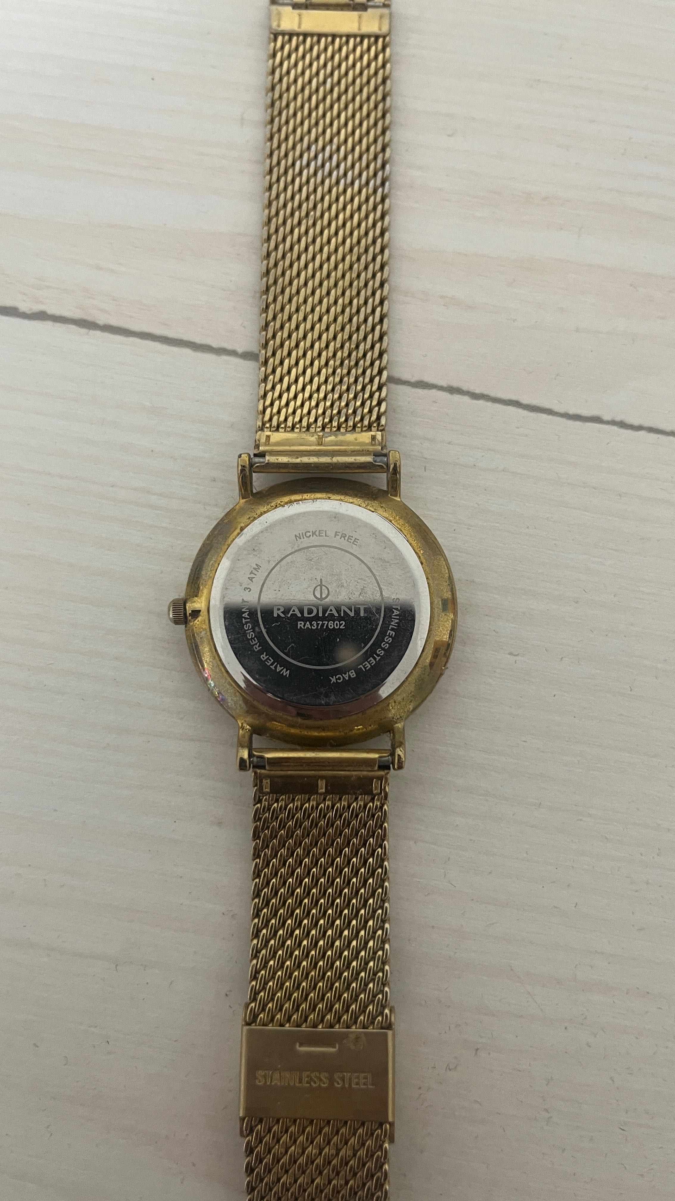 Relógio Radiant RA377602 | Feminino | Dourado | Precisa de pilha