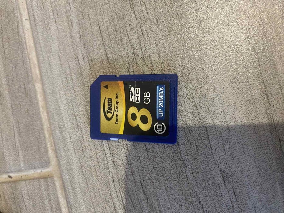 Casio exilim ex-zs5+sd 8gb