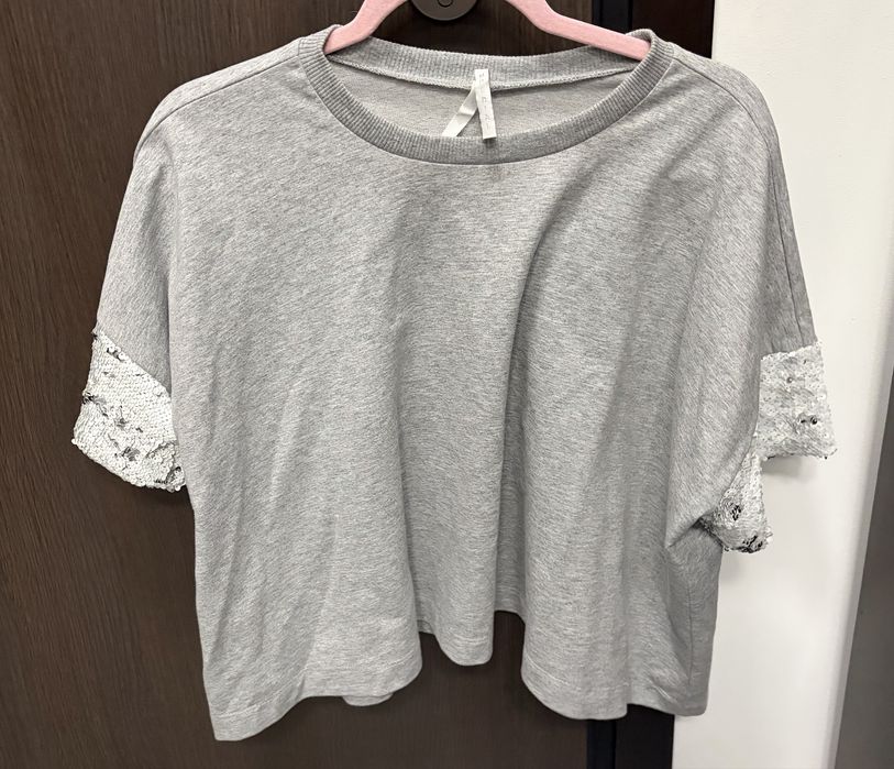 Nowa bluza z cekinami XS Imperial okazja