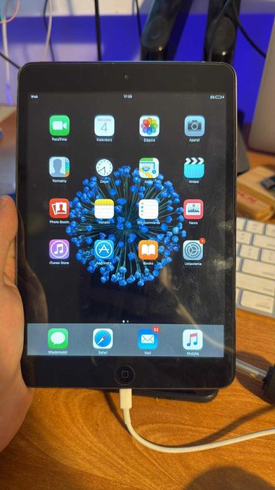 iPad mini 1 16GB Black sprawny