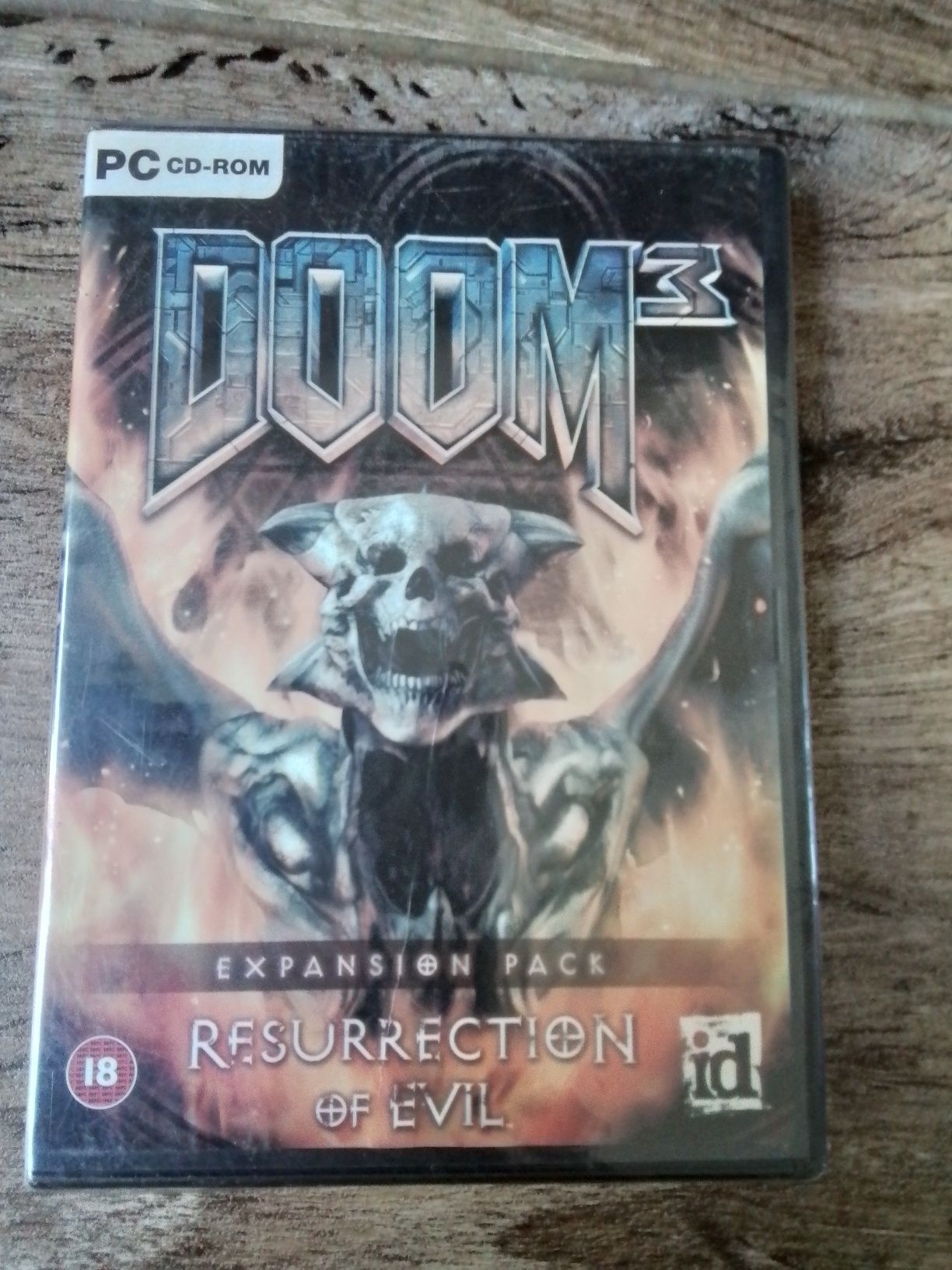 Doom 3 Expancion Pack Resurrection of evil PC