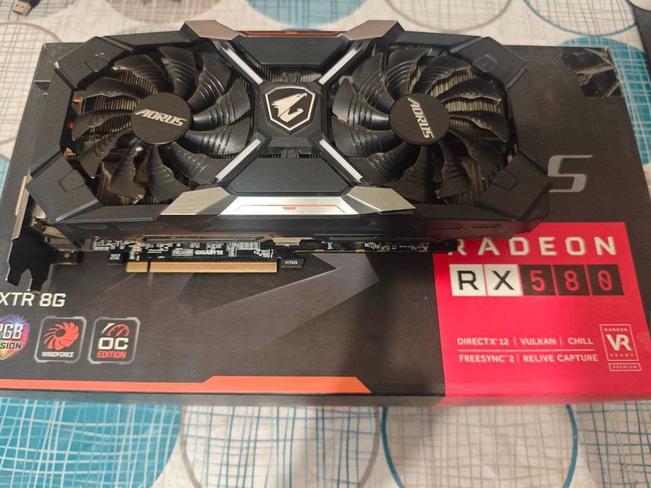 Відеокарта AORUS AMD RX RX580 8Gb ( не працює)