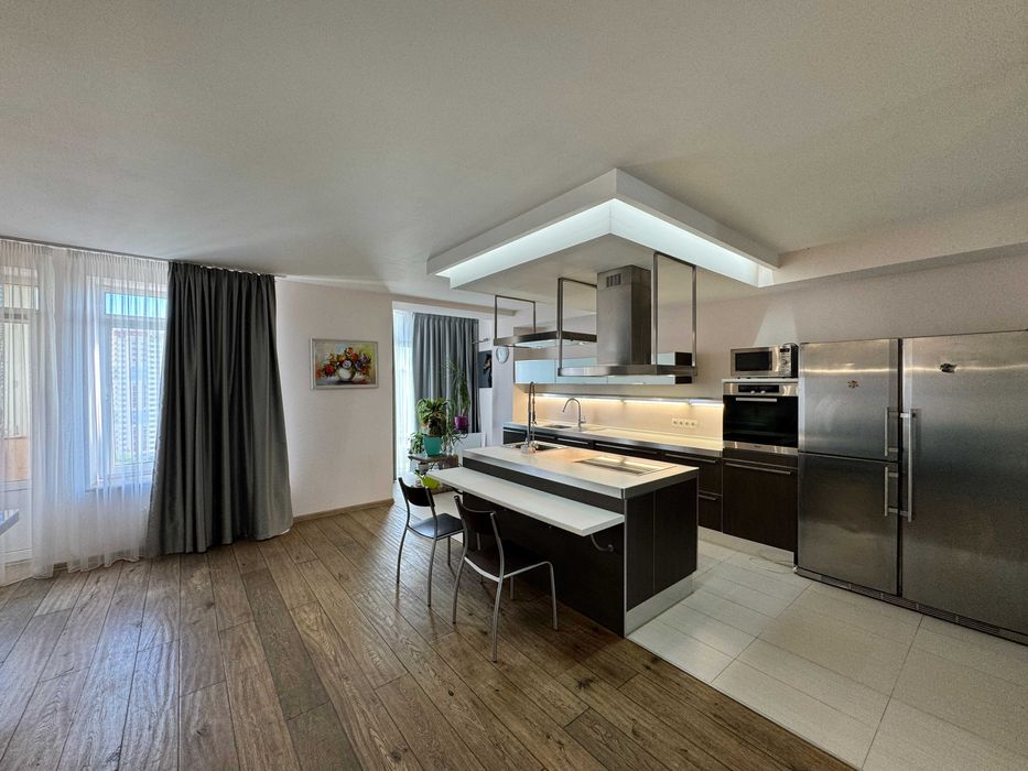 Ексклюзивна 2-рівнева 216м2 з великою терасою Ліко Град 2 (М) Іподром