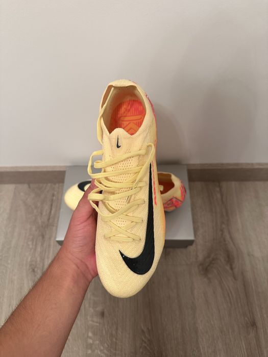 Бутсы Nike Mercurial Vapor 16 40, 40.5