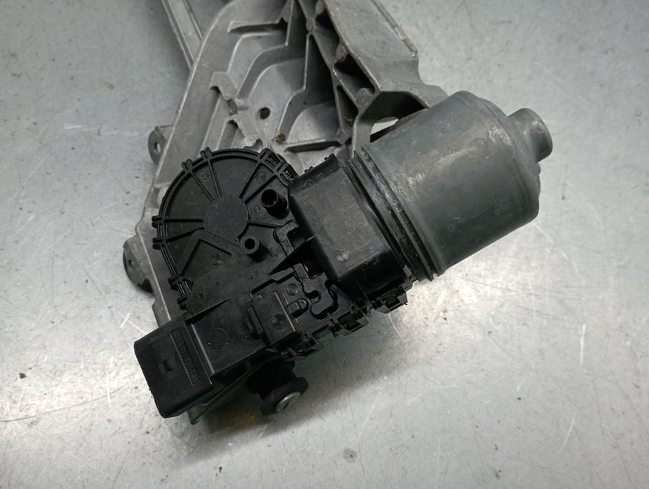 Motor limpa vidros frente FORD Fiesta VI (CB1, CCN)