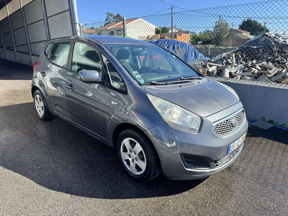 Kia Venga 1.4 Attract GPL